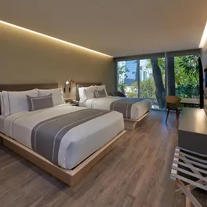 **** Hotel Express By Marriott Providencia Mexico